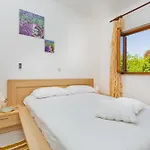 Apartment Lujak Donje Celo