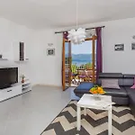 Lujak