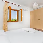 Apartment Lujak *
