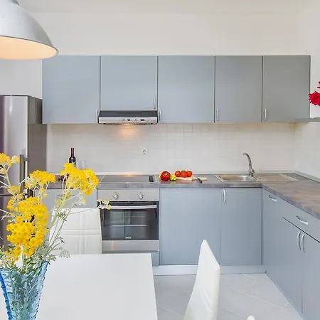 公寓 Lujak Donje Celo